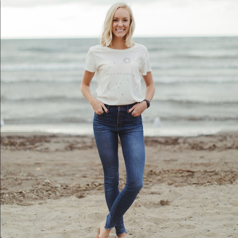 Meet your Posher, Alyssa